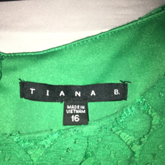 Green Tiana B. Dress - Picture 4 of 4